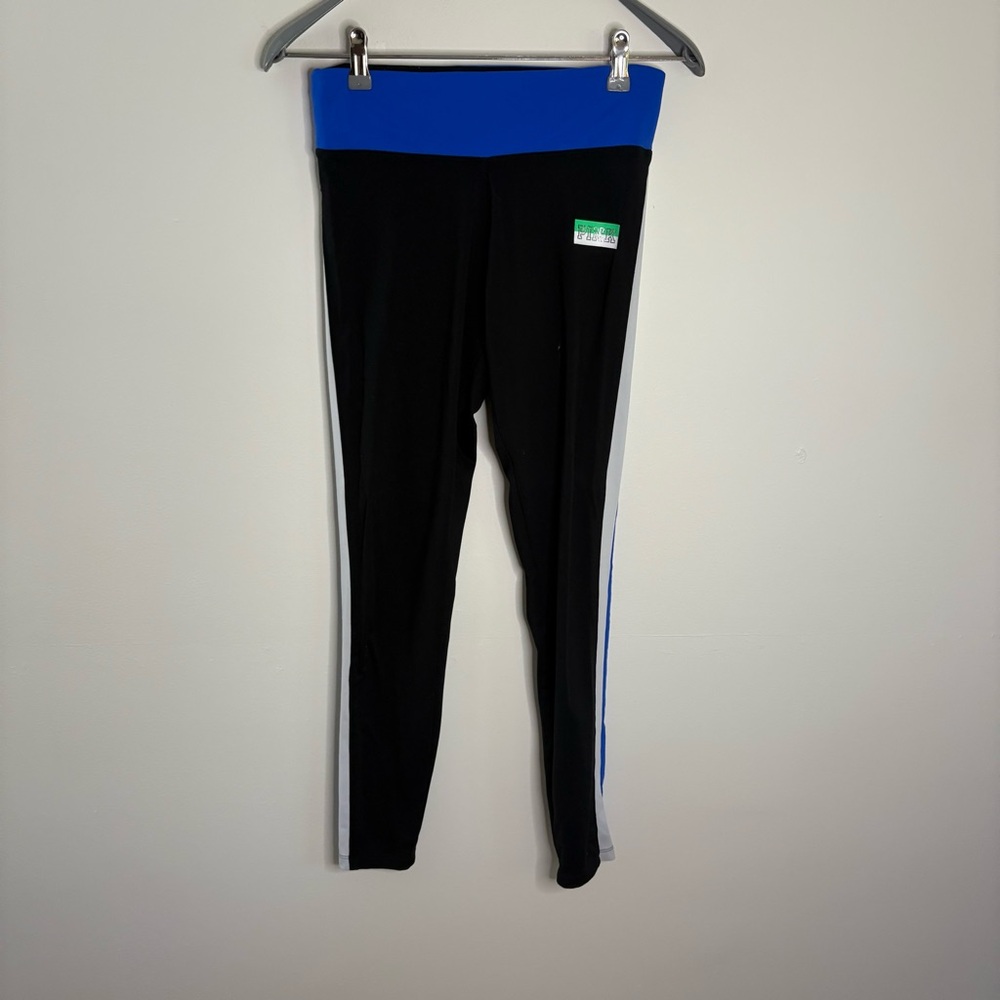 Victoria's Secret women’s small black Performance Leggings gym ultimate